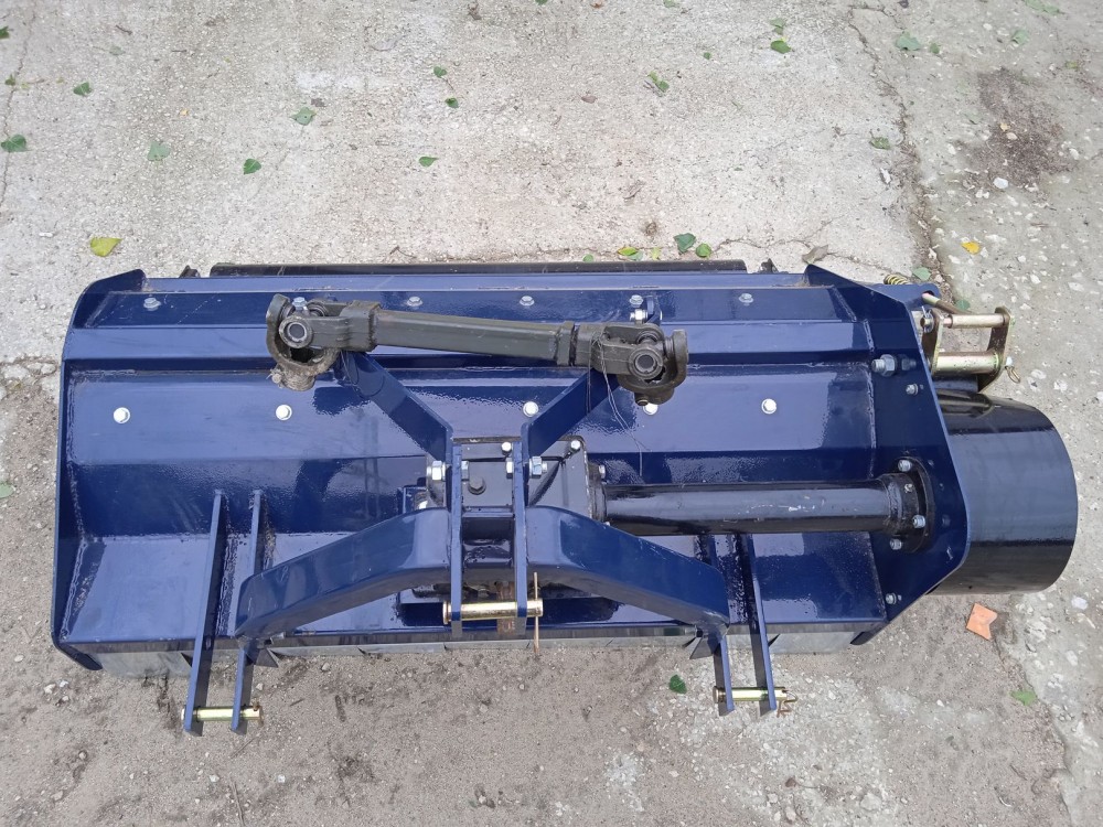 Мульчер (измельчитель) навесной СКАУТ SCQ-125 с катком