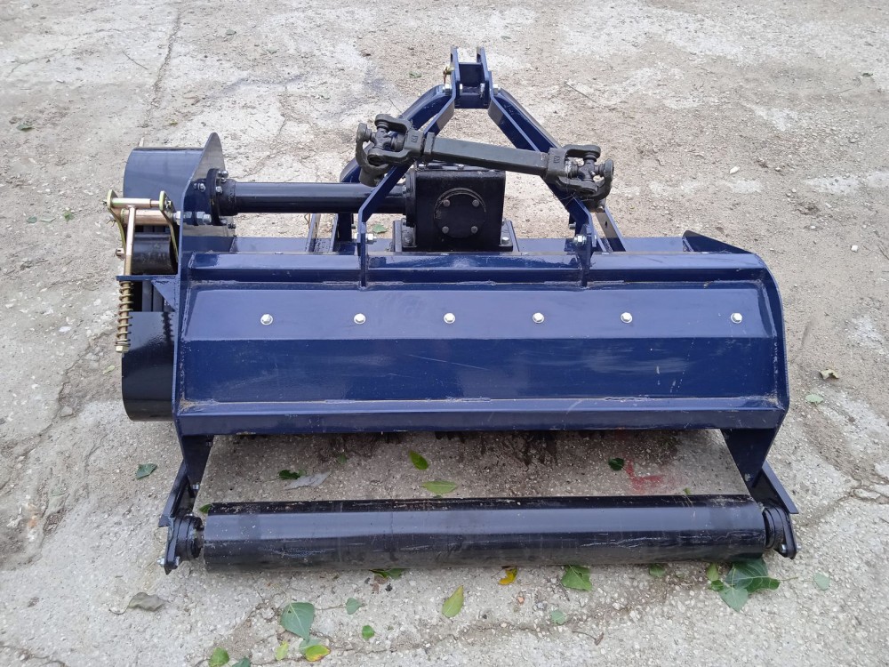 Мульчер (измельчитель) навесной СКАУТ SCQ-125 с катком