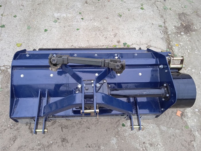 Мульчер (измельчитель) навесной СКАУТ SCQ-125 с катком