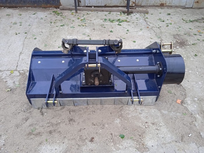 Мульчер (измельчитель) навесной СКАУТ SCQ-125 с катком