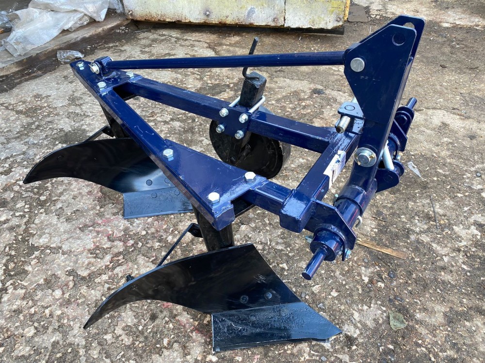 Плуг двухкорпусный навесной СКАУТ PL-230 OGRODNIK