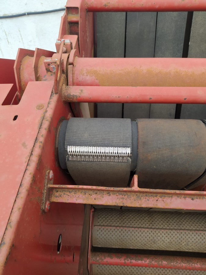 Пресс-подборщик New Holland 650 б/у