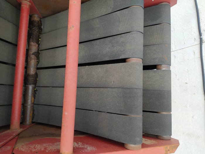 Пресс-подборщик New Holland 650 б/у