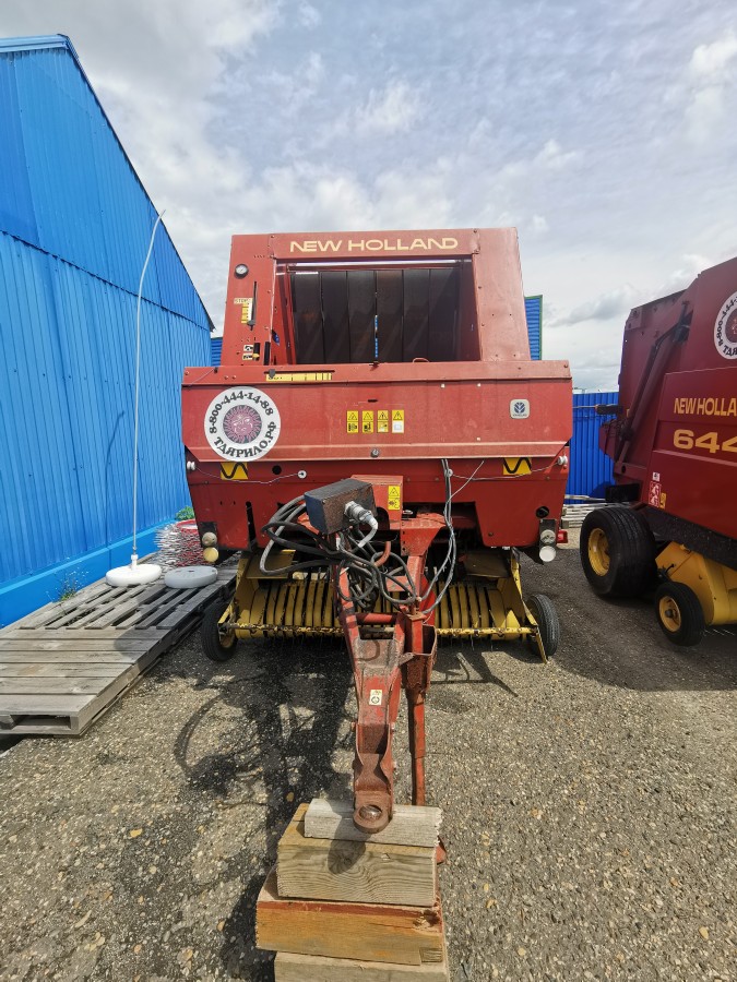 Пресс-подборщик New Holland 650 б/у