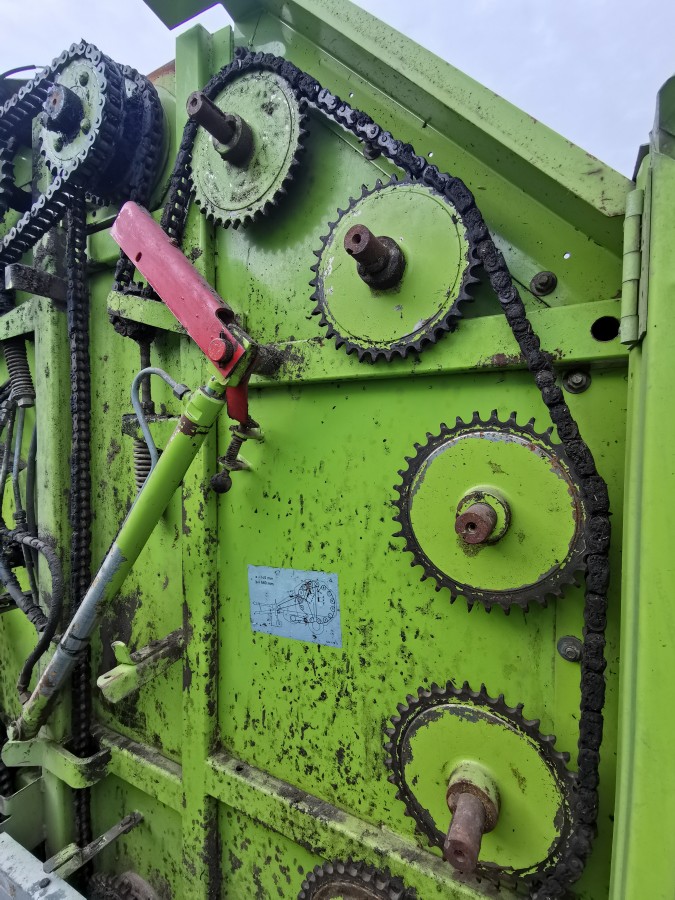 Пресс-подборщик Claas Rollant 44s б/у