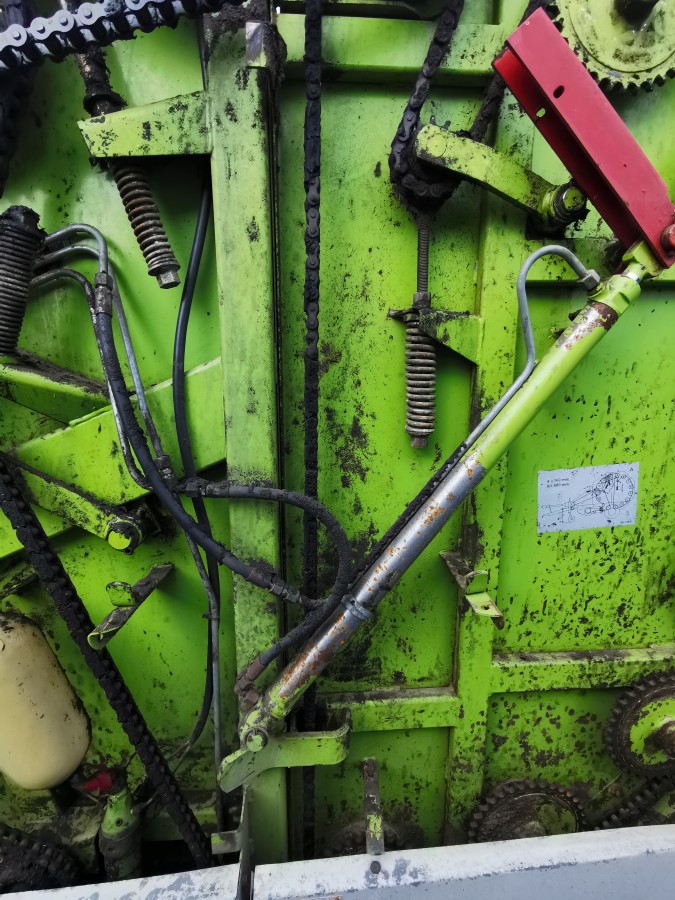 Пресс-подборщик Claas Rollant 44s б/у