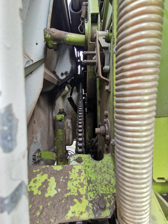 Пресс-подборщик Claas Variant 260 RC б/у