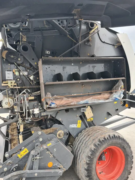 Пресс-подборщик Claas Variant 380 RC б/у