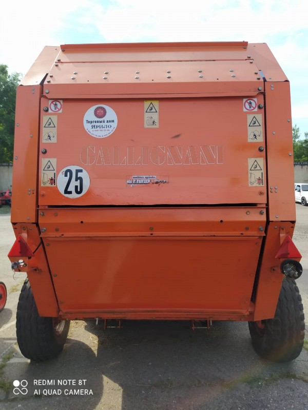 Пресс-подборщик Gallignani 8600 б/у