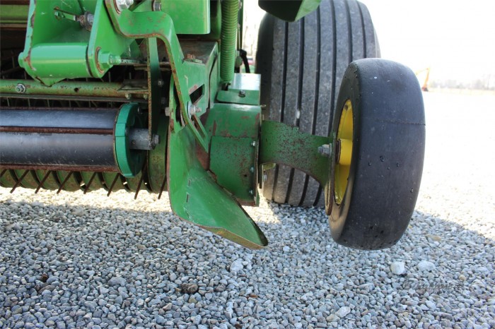 Пресс-подборщик John Deere 569 Premium б/у