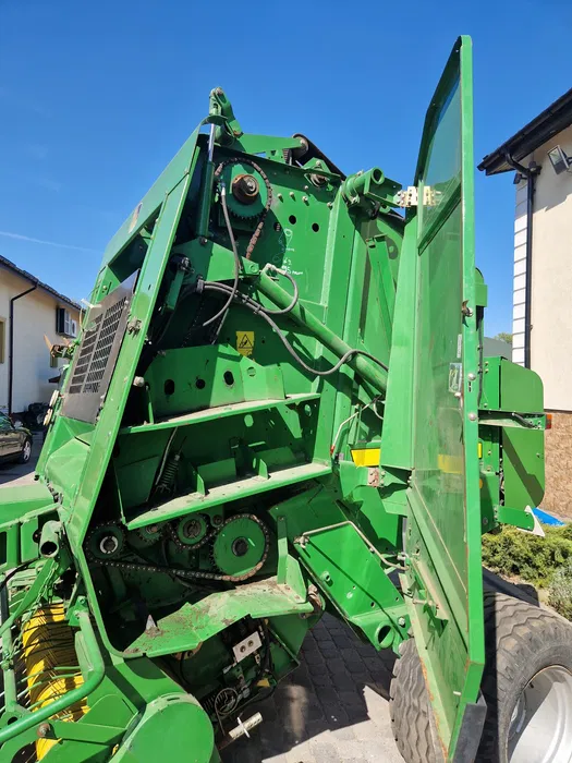 Пресс-подборщик John Deere 582 MaxiCut б/у