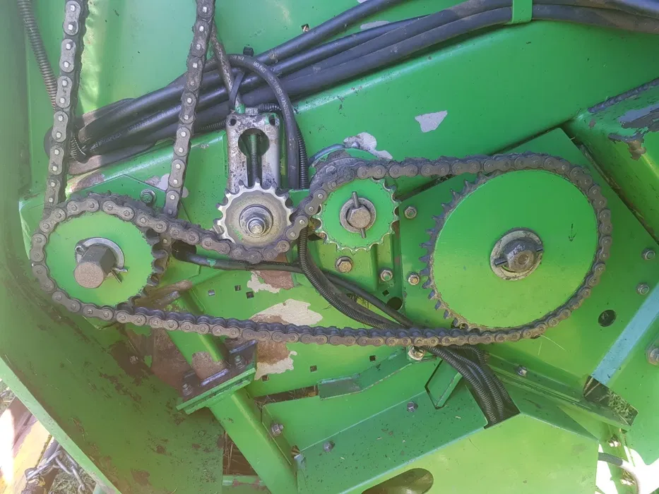 Пресс-подборщик John Deere 590 б/у