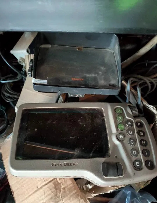 Пресс-подборщик John Deere 990 б/у