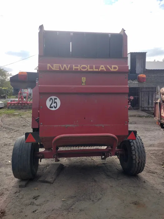 Пресс-подборщик New Holland 648 б/у
