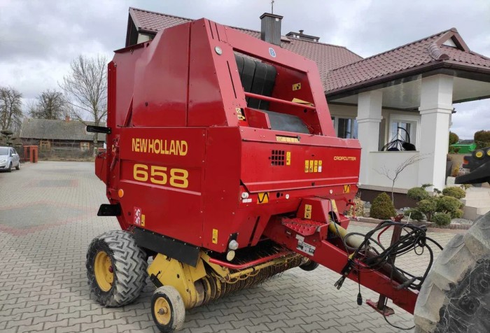 Пресс-подборщик New Holland 658 CropCutter б/у