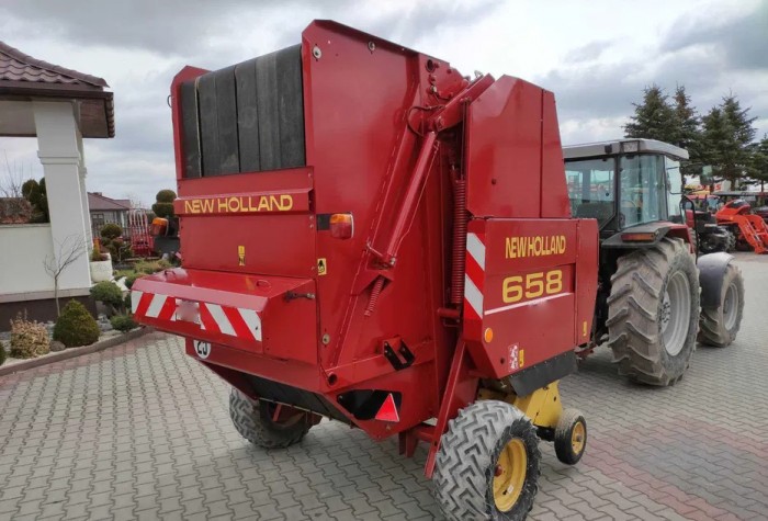 Пресс-подборщик New Holland 658 CropCutter б/у