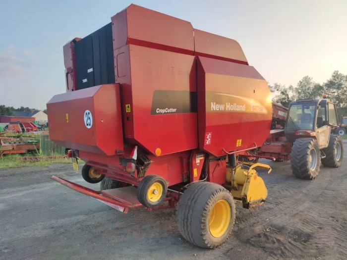 Пресс-подборщик New Holland BR750 CropCutter б/у