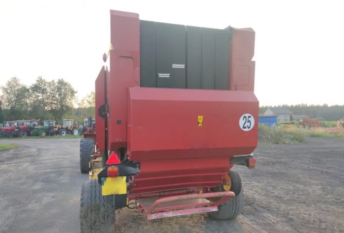 Пресс-подборщик New Holland BR750 CropCutter б/у