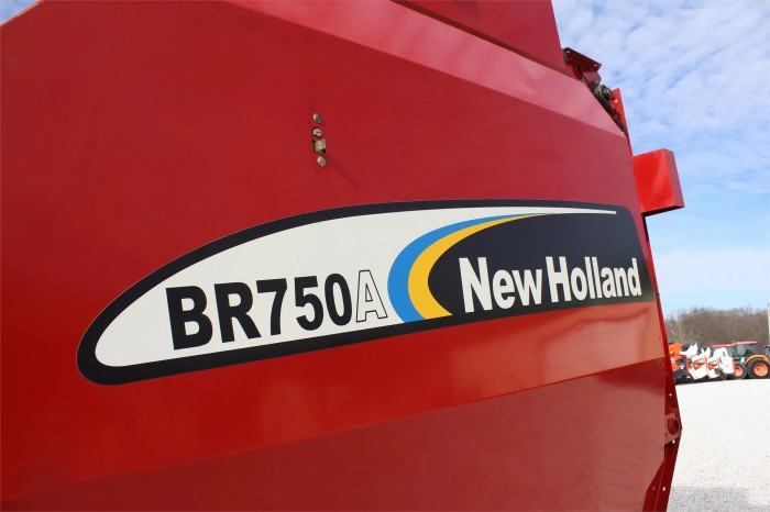 Пресс-подборщик New Holland BR750A б/у