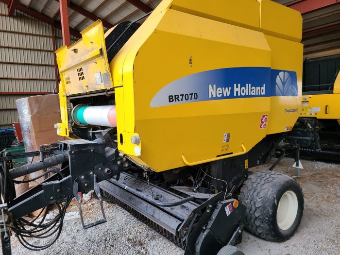 Пресс-подборщик New Holland BR7070 CropCutter б/у