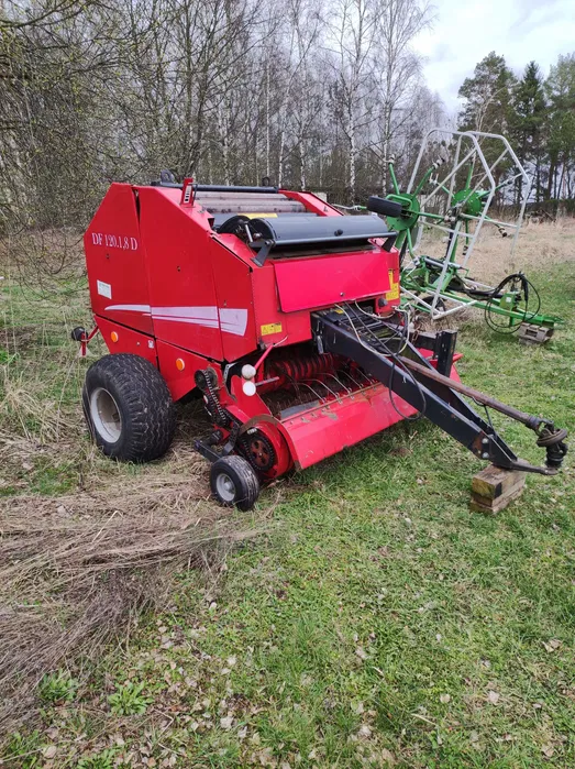 Пресс-подборщик Unia-Famarol DF 120 1.8 D б/у