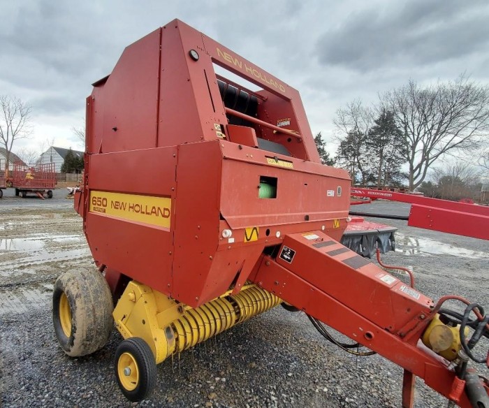 Пресс-подборщик New Holland 650 б/у