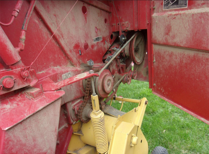 Пресс-подборщик New Holland 650 б/у