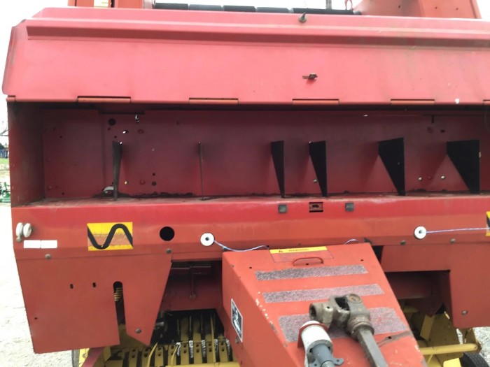 Пресс-подборщик New Holland 644 б/у