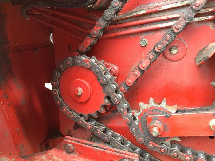 Пресс-подборщик New Holland 644 б/у