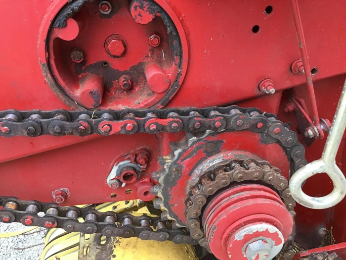 Пресс-подборщик New Holland 644 б/у