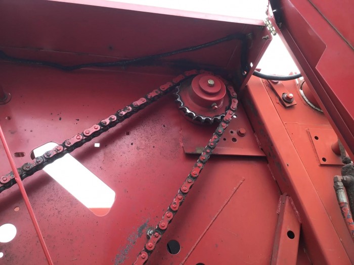 Пресс-подборщик New Holland 644 б/у