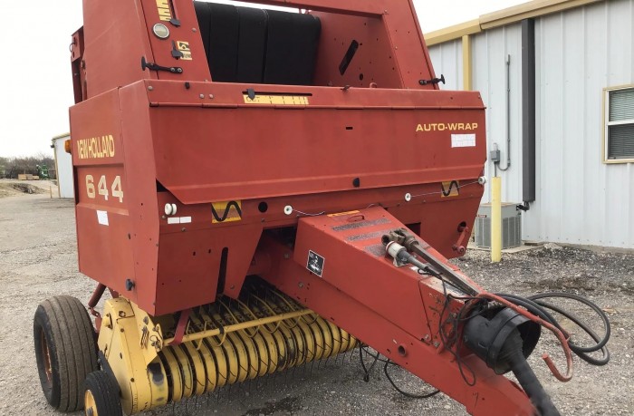 Пресс-подборщик New Holland 644 б/у