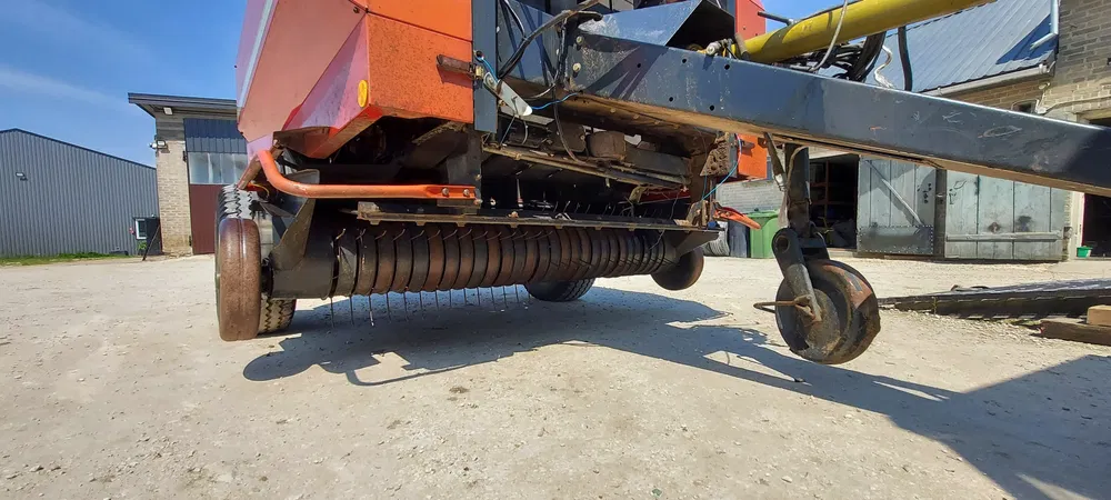 Пресс-подборщик Greenland Rivierre RV 186L б/у