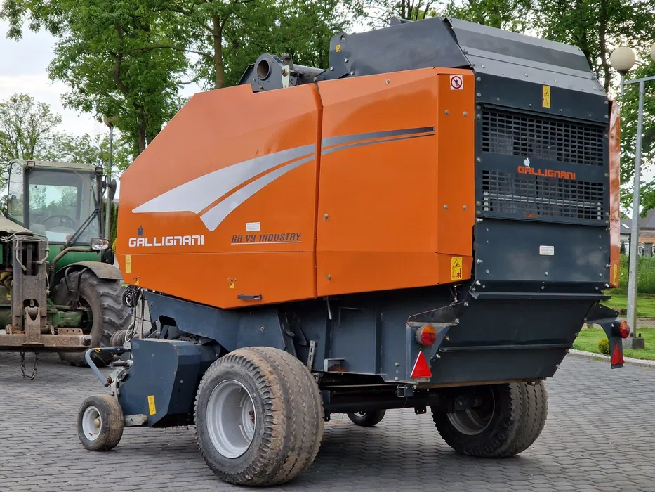Пресс-подборщик Gallignani GA V9 б/у