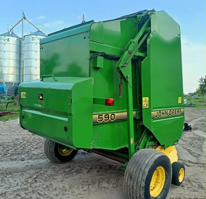 Пресс-подборщик John Deere 590 б/у