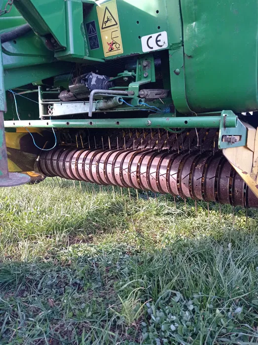 Пресс-подборщик John Deere 580 б/у