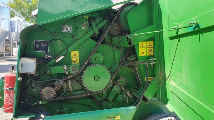 Пресс-подборщик John Deere 575 MaxiCut б/у