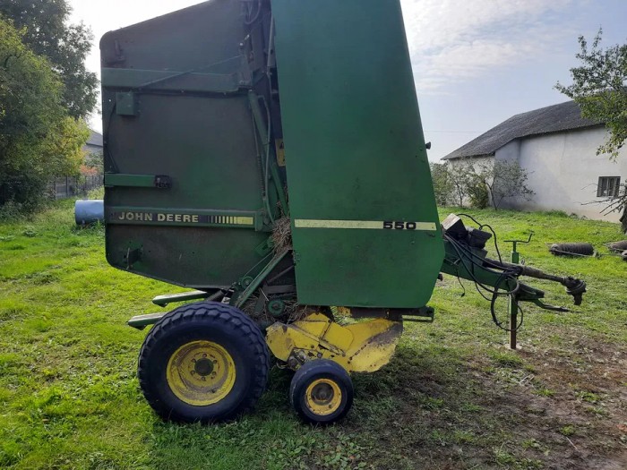 Пресс-подборщик John Deere 550 б/у
