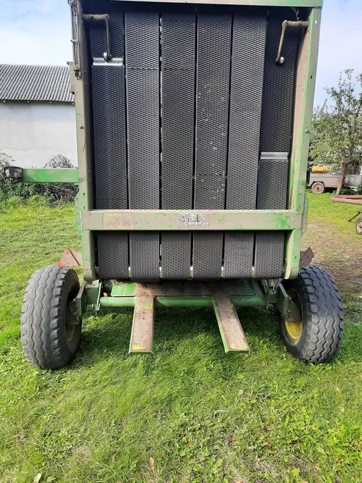 Пресс-подборщик John Deere 550 б/у