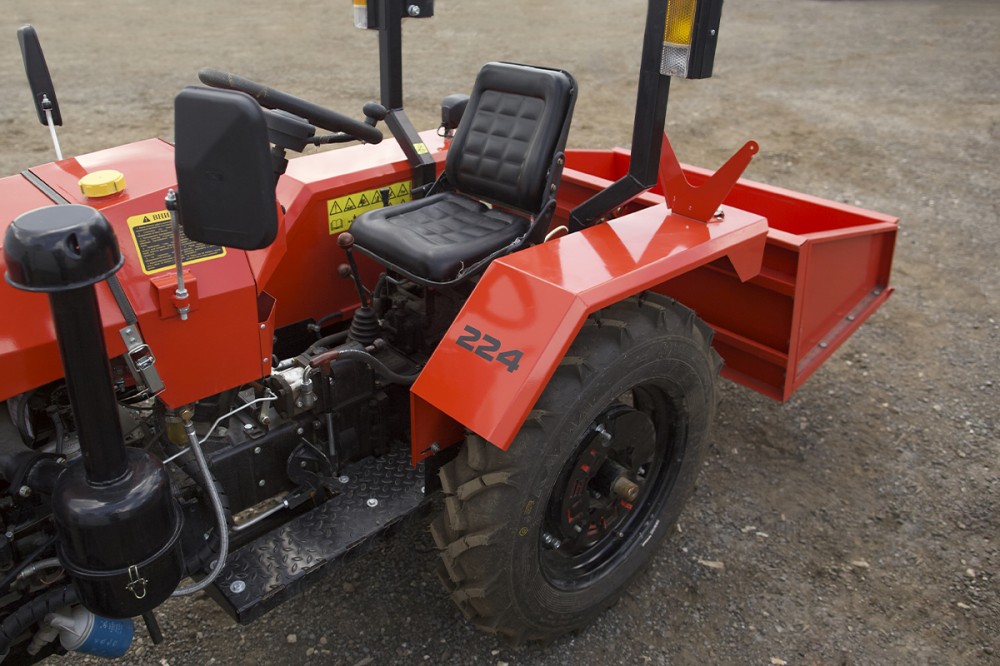 Минитрактор Уралец-224 (4Х4)