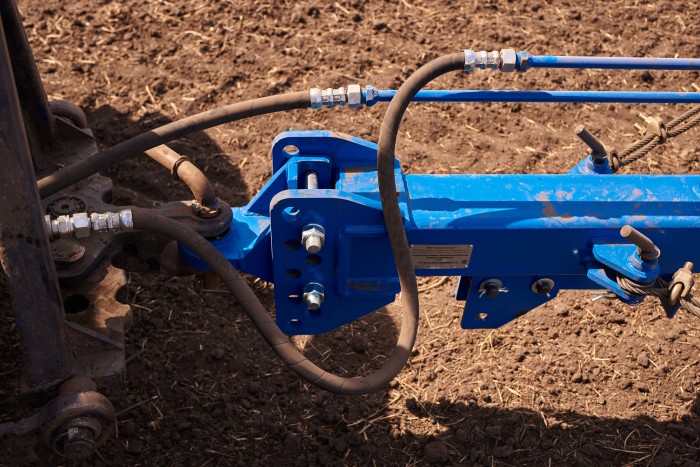 Сцепка бороновальная широкозахватная гидрофицированная ДиборЭкспорт СШГ-16 с боронами БЗТ