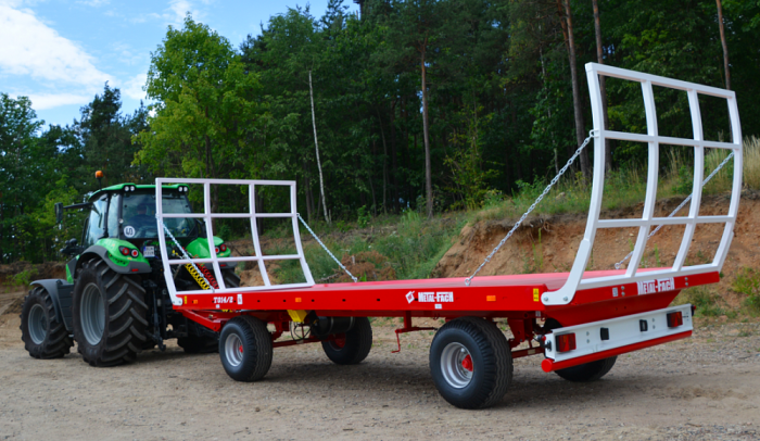 Платформа для перевозки рулонов Metal-Fach Т-014 для трактора