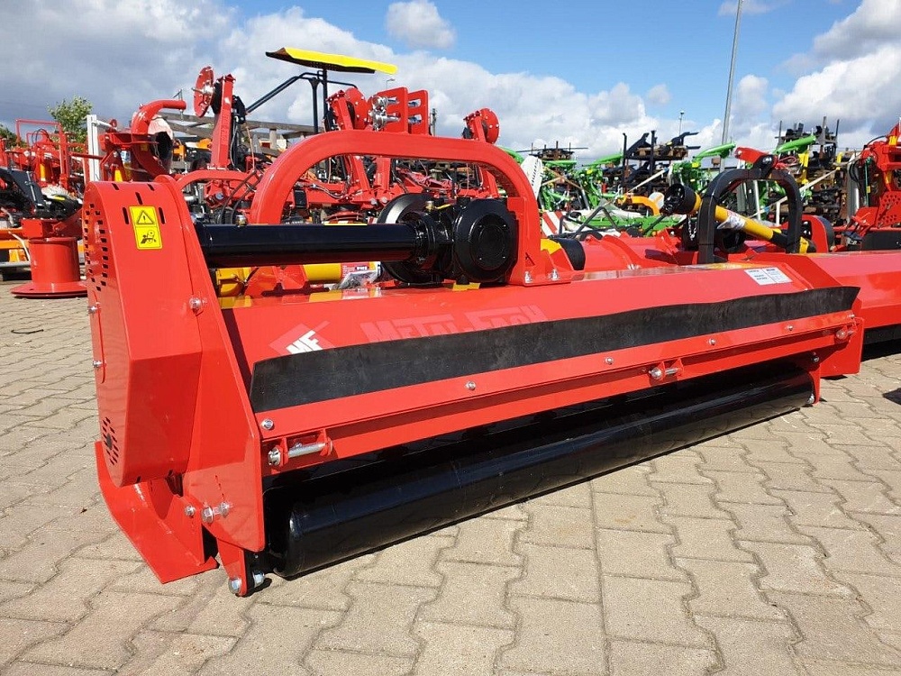 Косилка мульчерная Metal-Fach Z-022 ЭКО 1.0 м с опорным катком и молотками