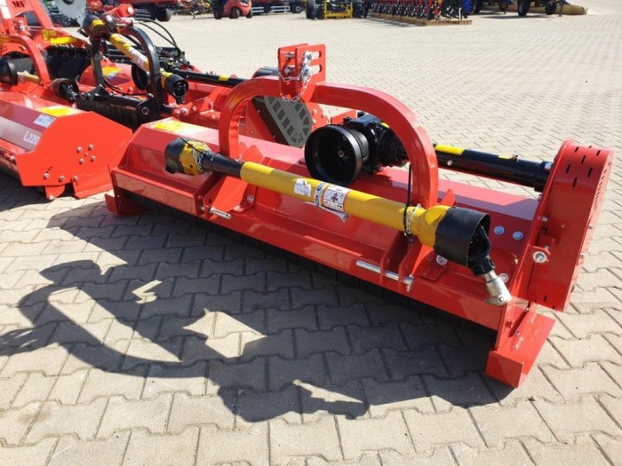 Косилка мульчерная Metal-Fach Z-022 ЭКО 1.0 м с опорным катком и молотками