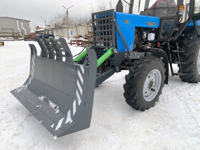 Отвал-толкатель лесной АЗАС ОТЛ-82