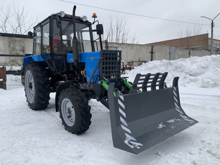 Отвал-толкатель лесной АЗАС ОТЛ-82