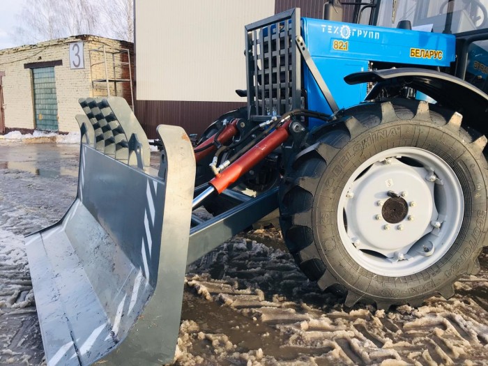 Отвал-толкатель лесной АЗАС ОТЛ-82