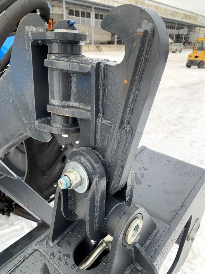 Устройство трелевочное АЗАС УТ-800М "ДОБРЫНЯ"