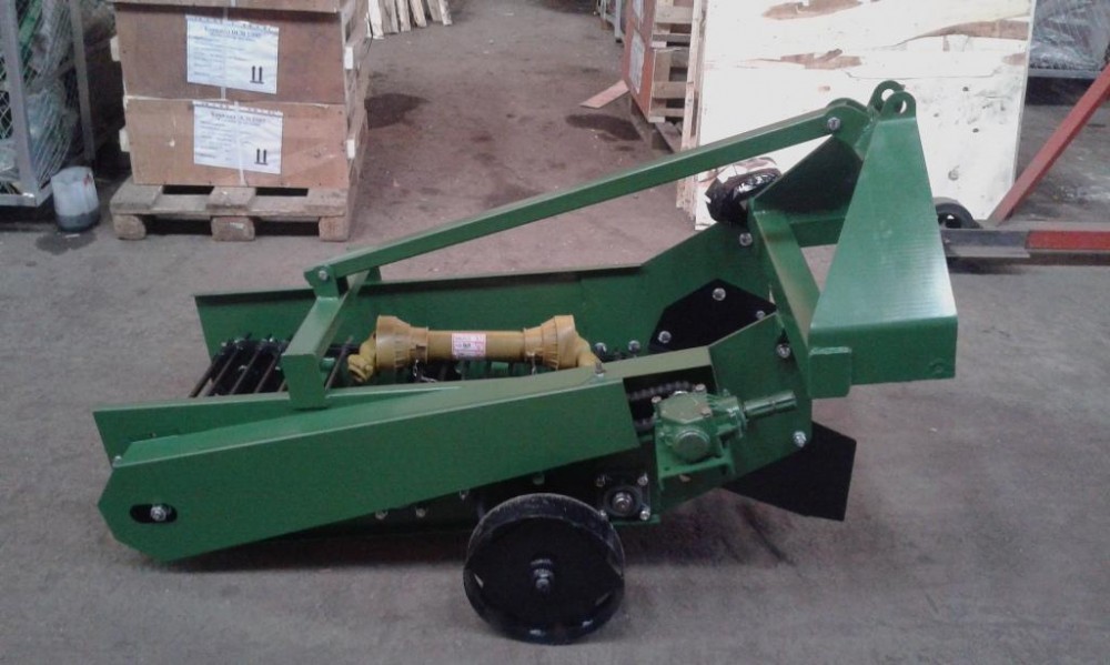 Картофелекопатель Уралец КК-1-540 короткий