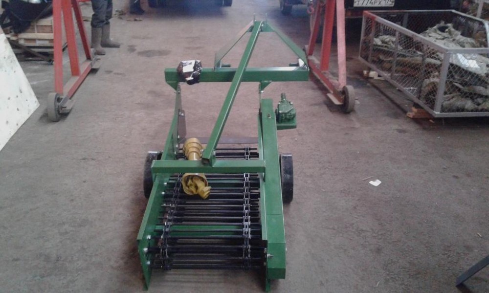 Картофелекопатель Уралец КК-1-540 короткий